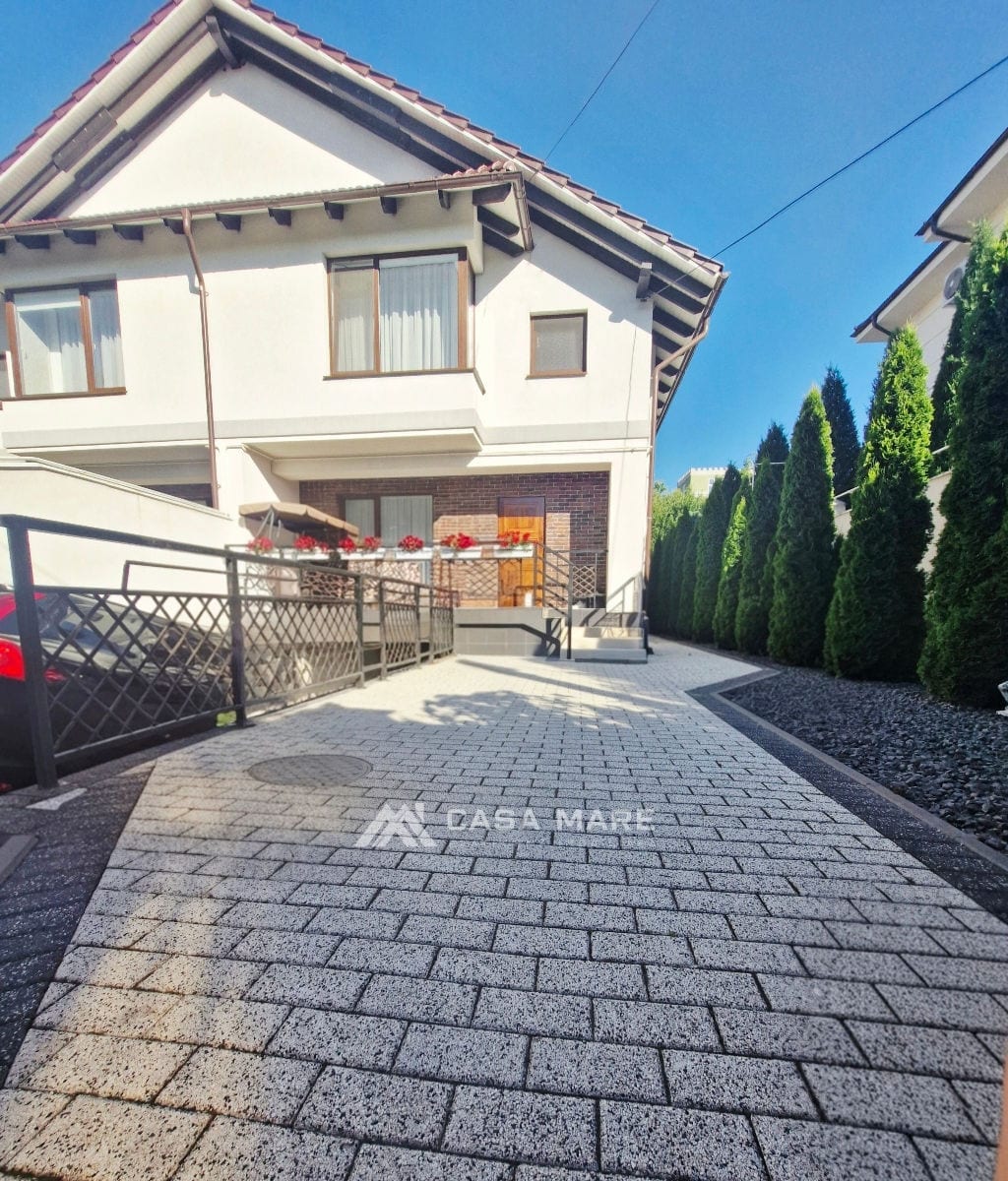 Vânzare duplex cu garaj | 180 m² | Stăuceni 8