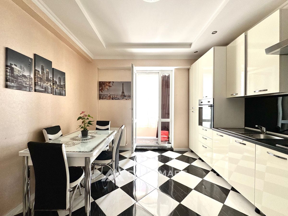 Apartament cu 1 cameră, 51 m², Chișinău 5