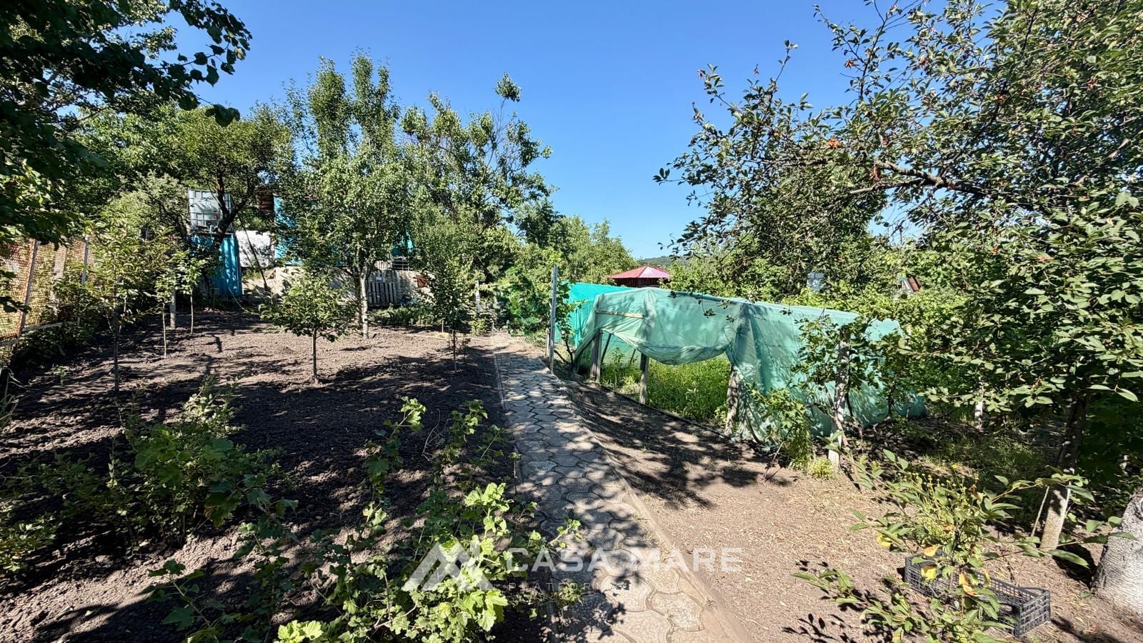 Casă cu 2 camere, 30 m², Răzeni 8