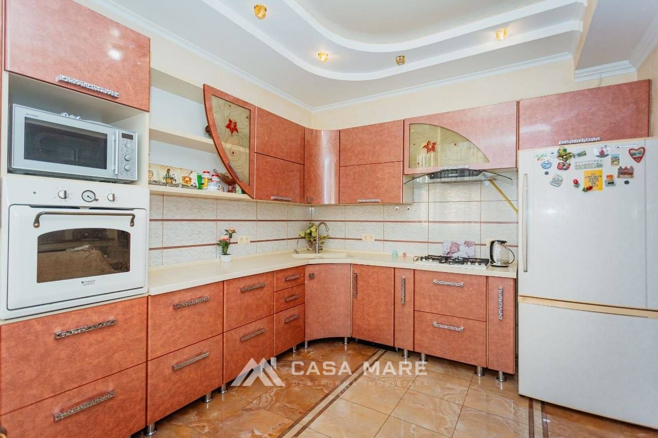 4-комнатная квартира, 144 м², Рышкановка, Кишинёв 4