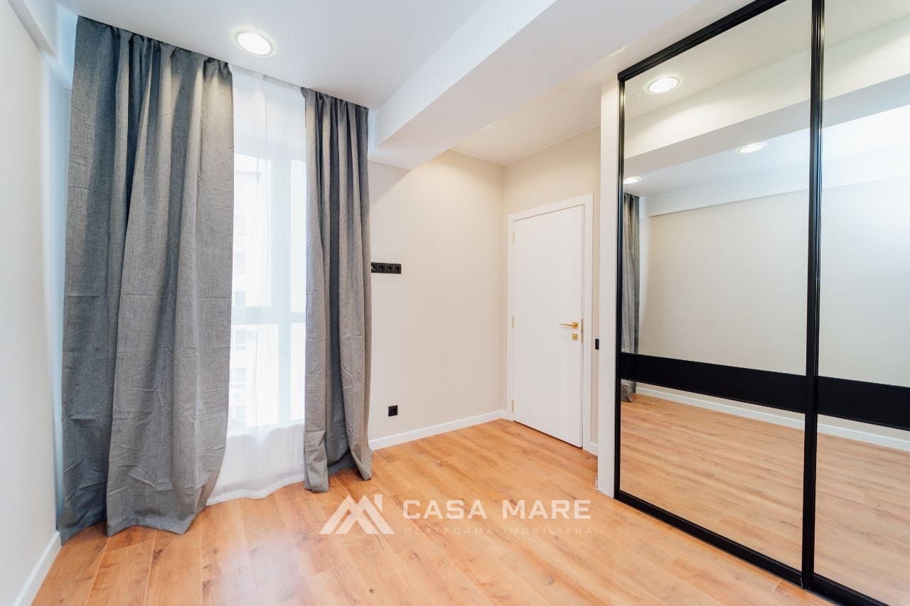 Квартира, 54 м², Кишинёв 7
