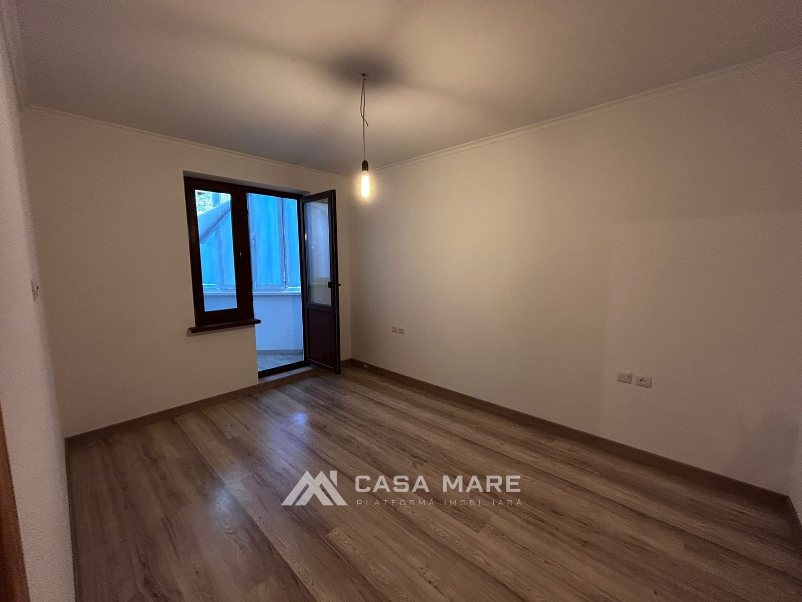 2-комнатная квартира, 53 м², Леова 7