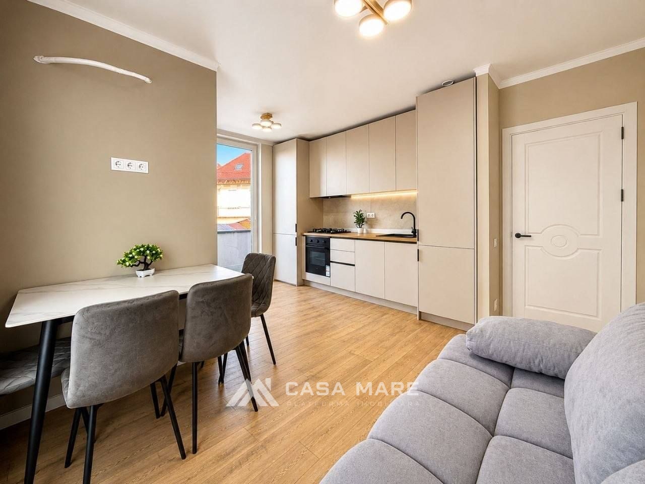 Квартира, 55 м², Кишинёв 3