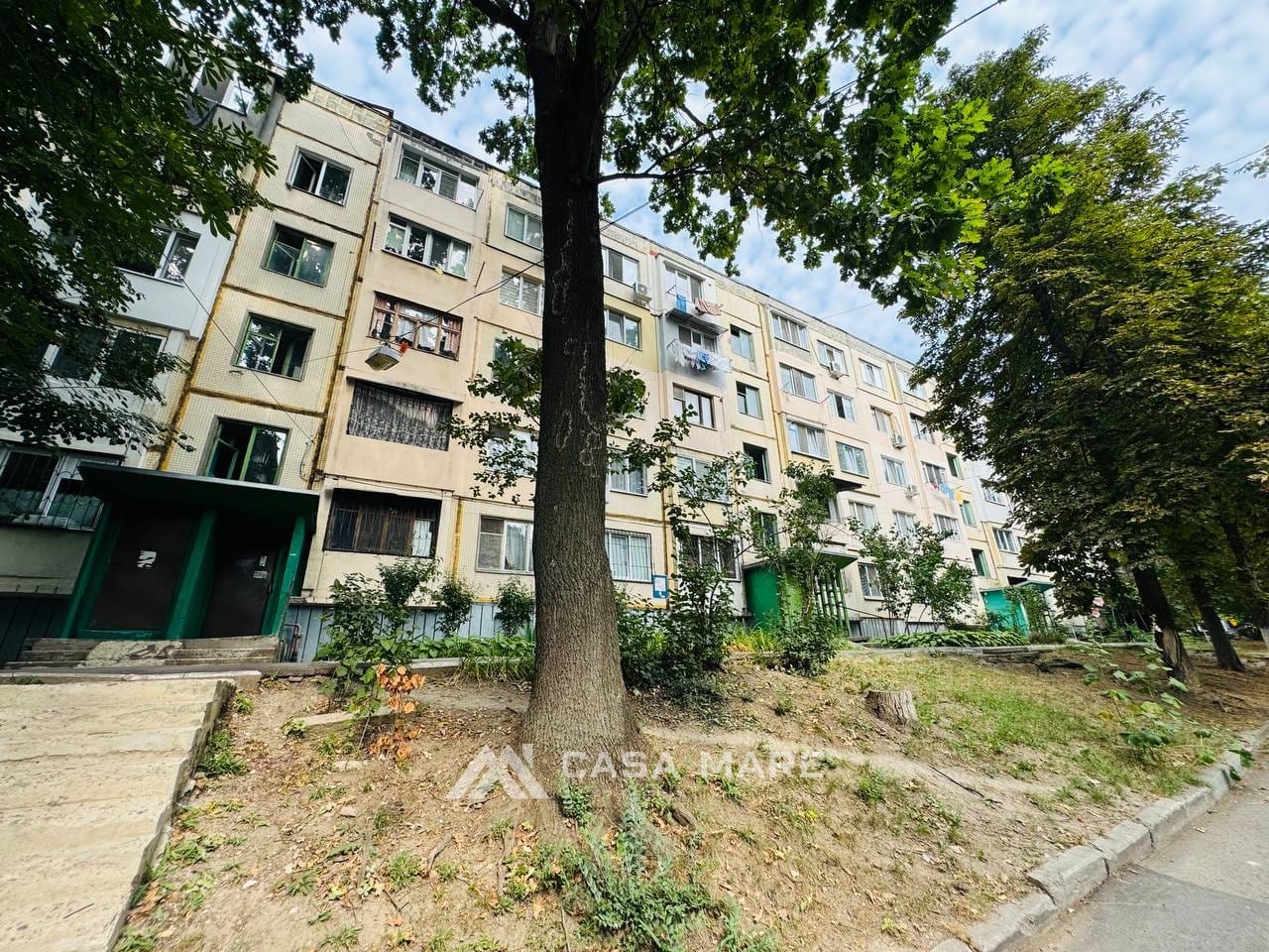 3-комнатная квартира, 70 м², Кишинёв 1
