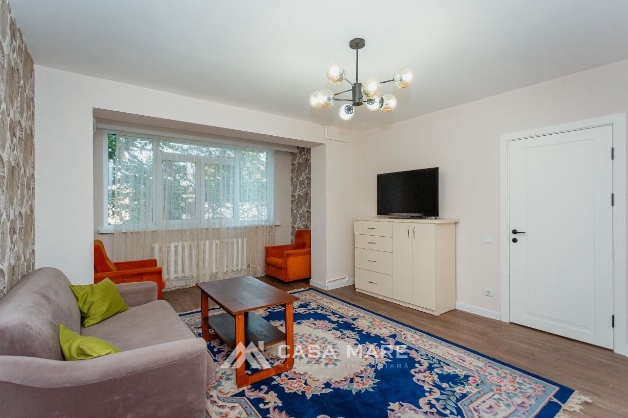 2-комнатная квартира, 54 м², Кишинёв 4