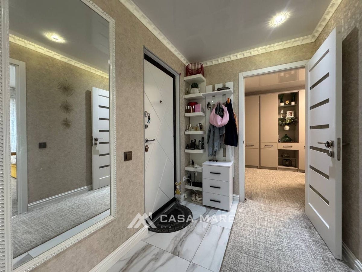 2-комнатная квартира, 52 м², Кишинёв 9