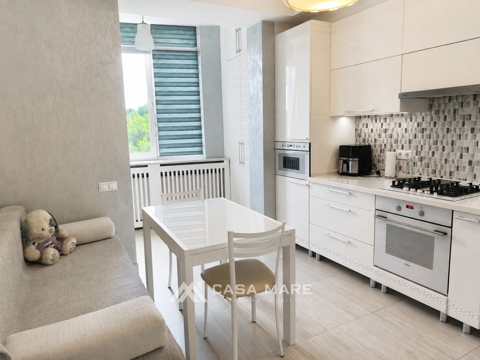 1-комнатная квартира, 53 м², Кишинёв 2