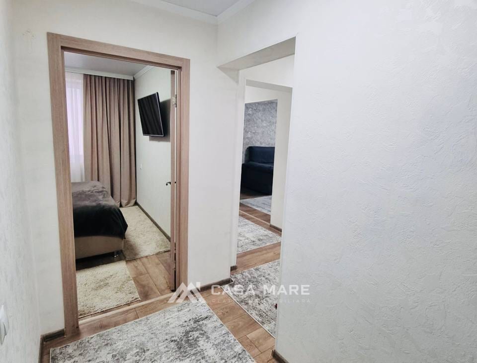 2-комнатная квартира, 47 м², Кишинёв 9