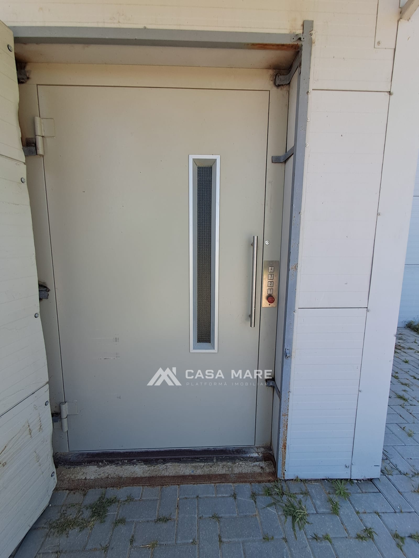 Коммерческое помещение, 3 500 м², Кагул 4