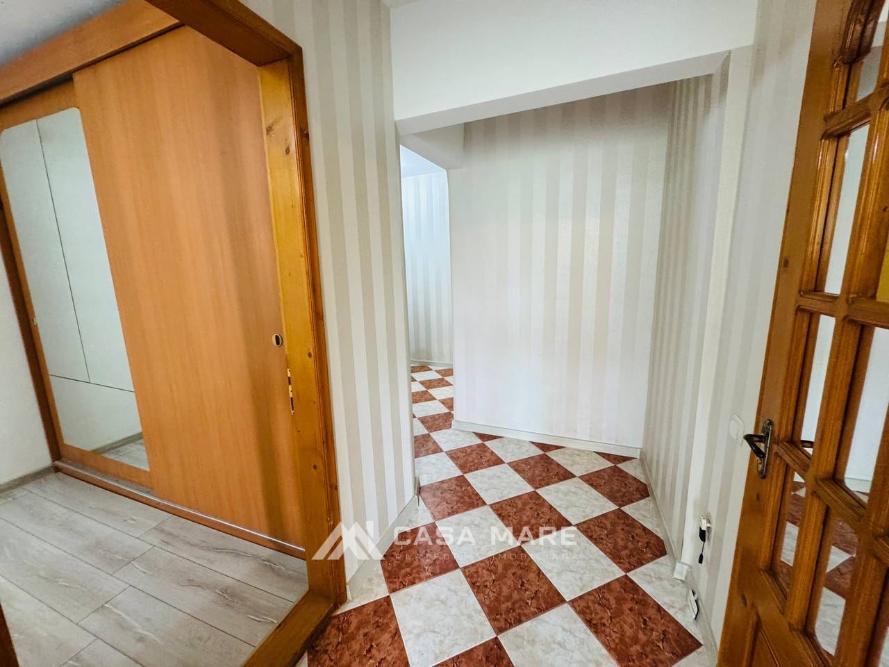 Apartament cu 3 camere, 70 m², Chișinău 2