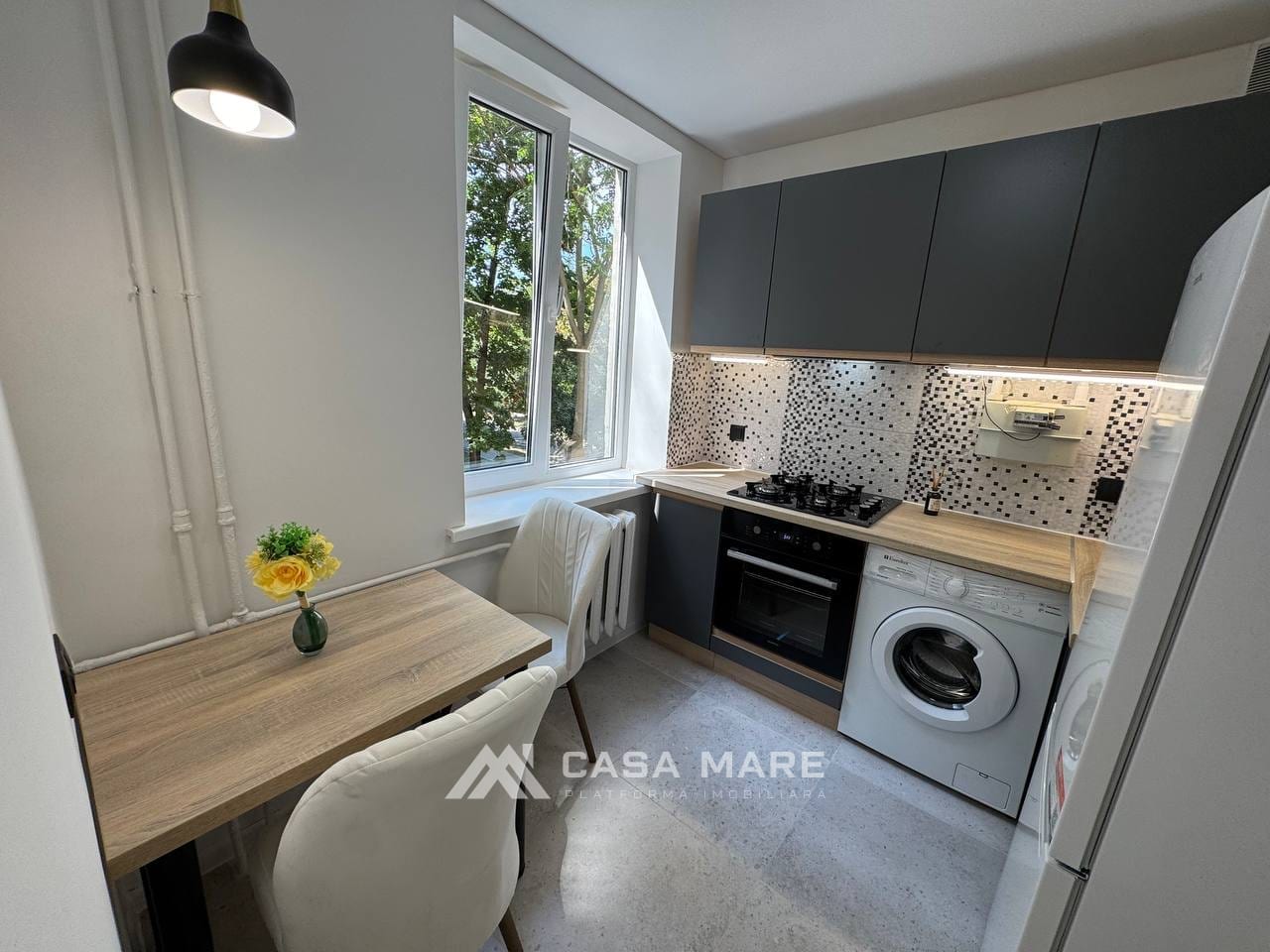 Apartament cu 2 camere, 45 m², Chișinău 4