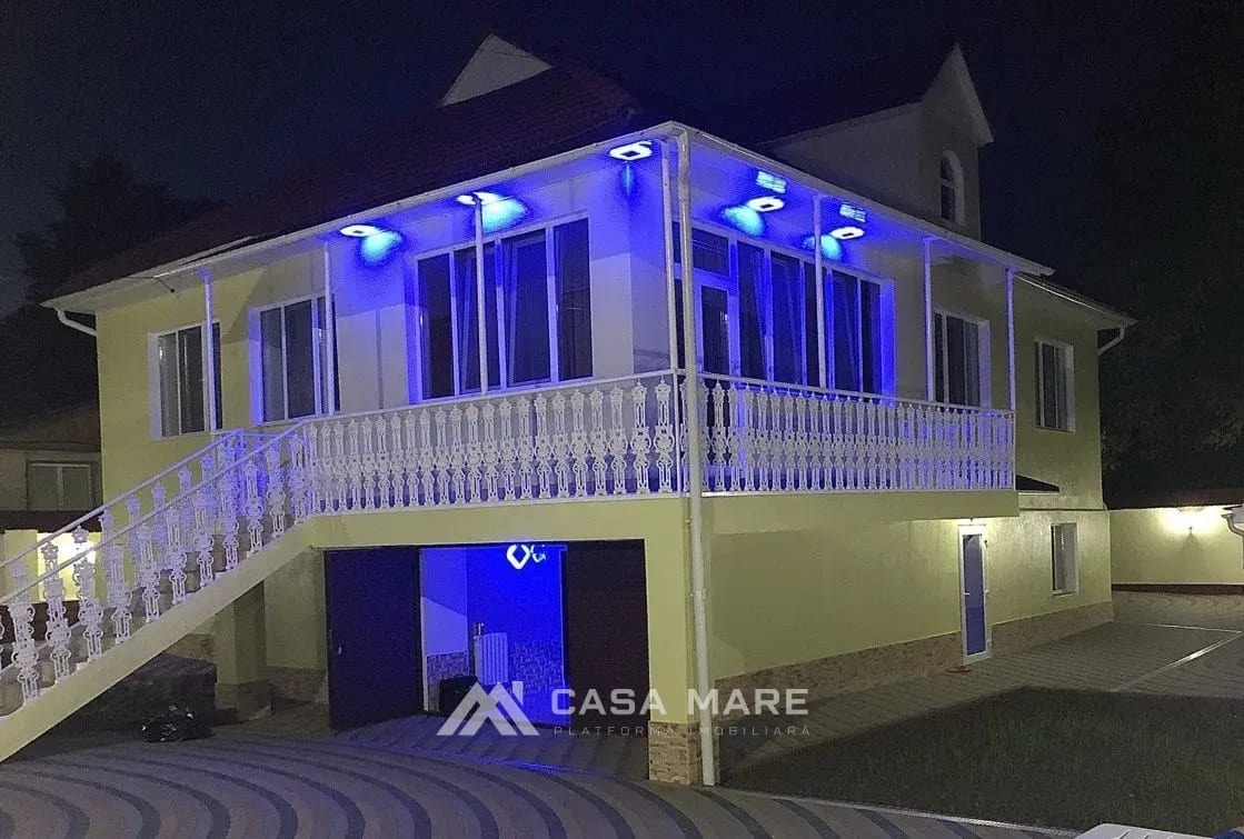 Casă cu 6 camere, 180 m², Criuleni 2