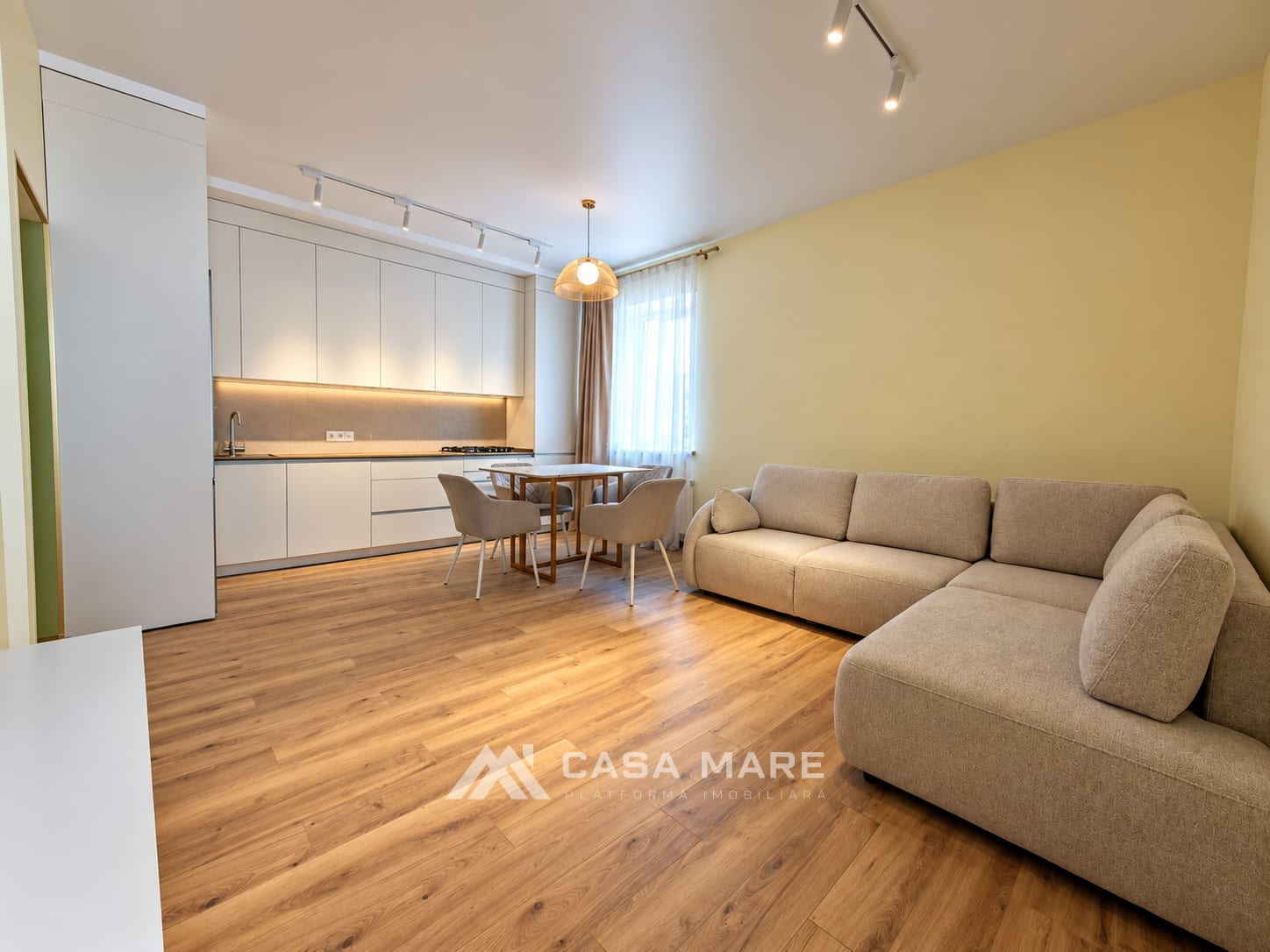 Apartament cu 2 camere, 62 m², Chișinău 1