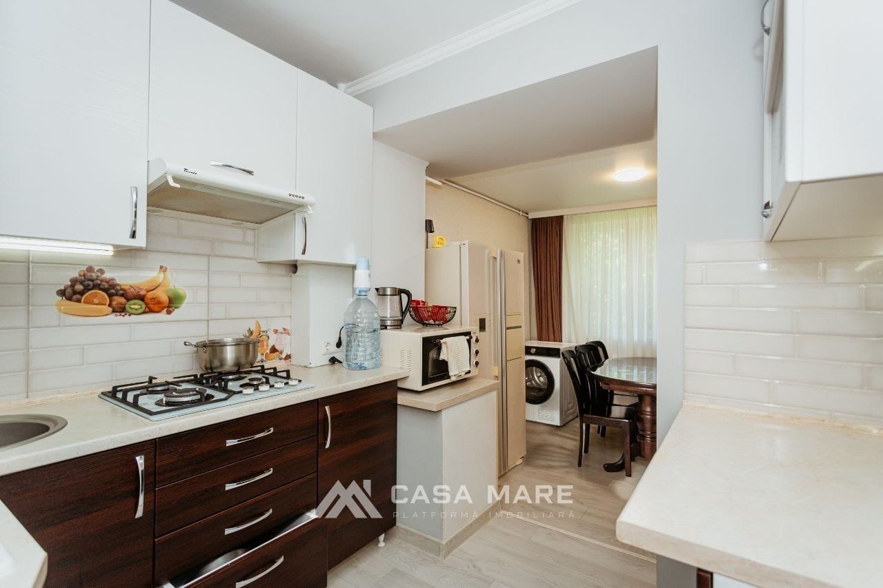 2-комнатная квартира, 65 м², Кишинёв 6