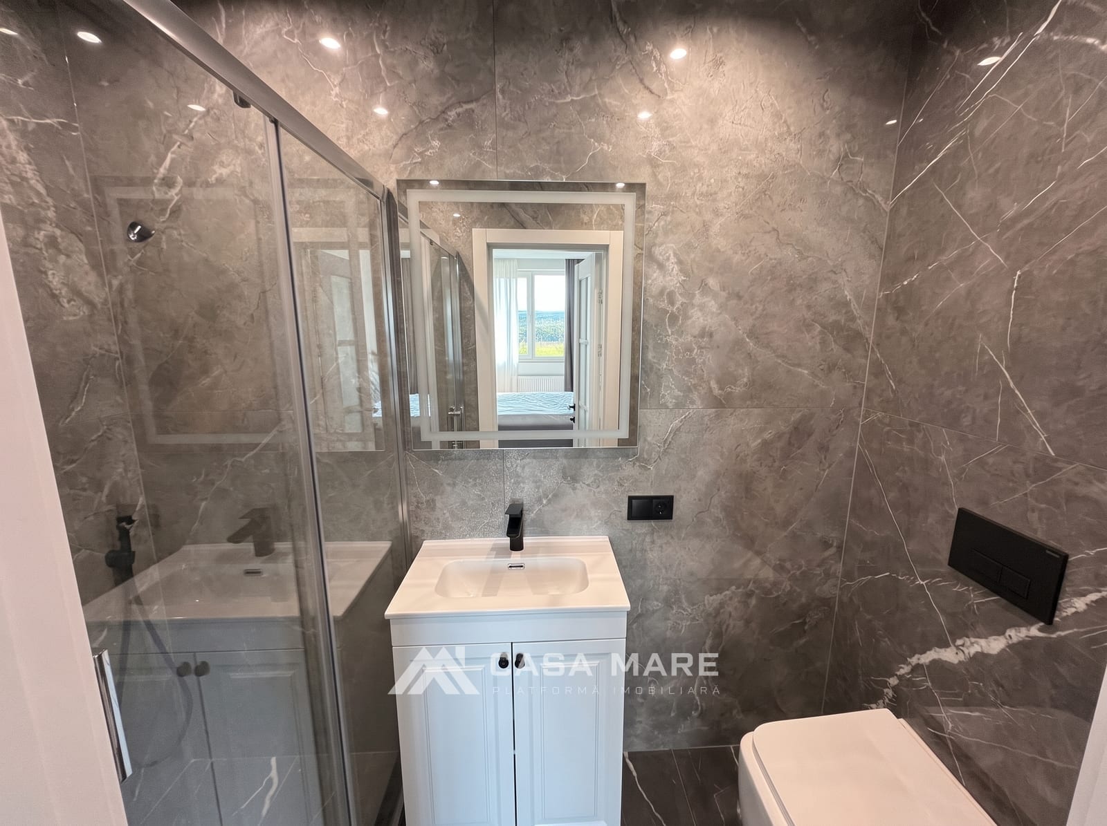 Apartament cu 2 camere, 67 m², Ghidighici 4