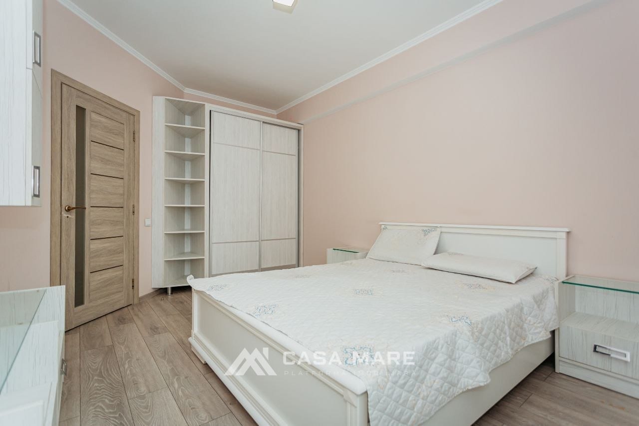 1-комнатная квартира, 44 м², Кишинёв 4
