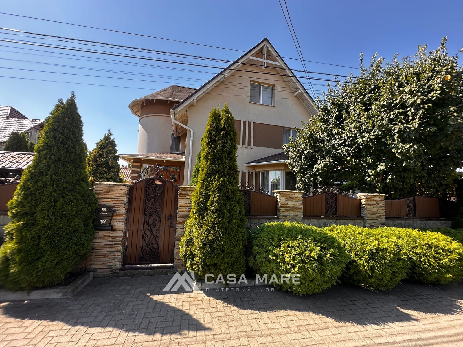 3-комнатный дом, 257 м², Кишинёв 1