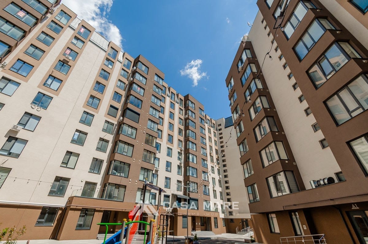 Apartament cu 2 camere, 64 m², Chișinău 1