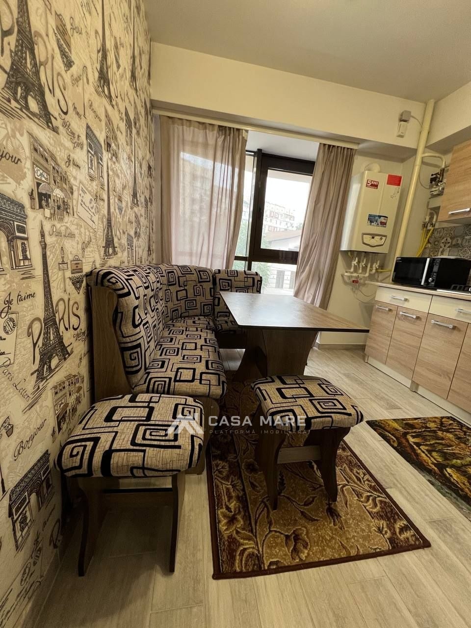 1-комнатная квартира, 40 м², Кишинёв 4