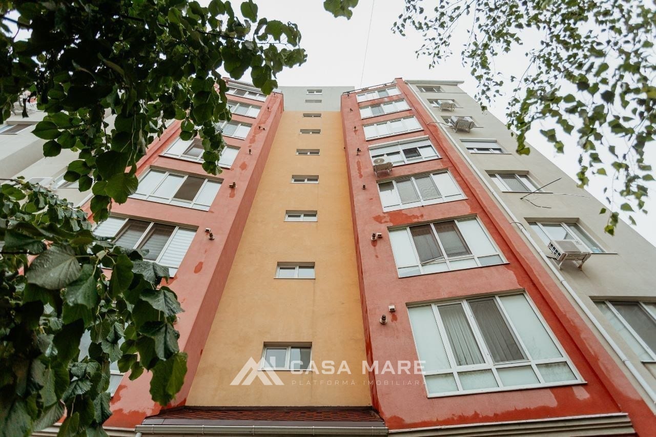 3-комнатная квартира, 89 м², Кишинёв 1