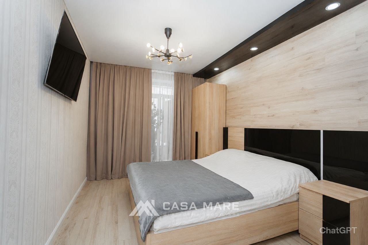 3-комнатная квартира, 89 м², Кишинёв 4