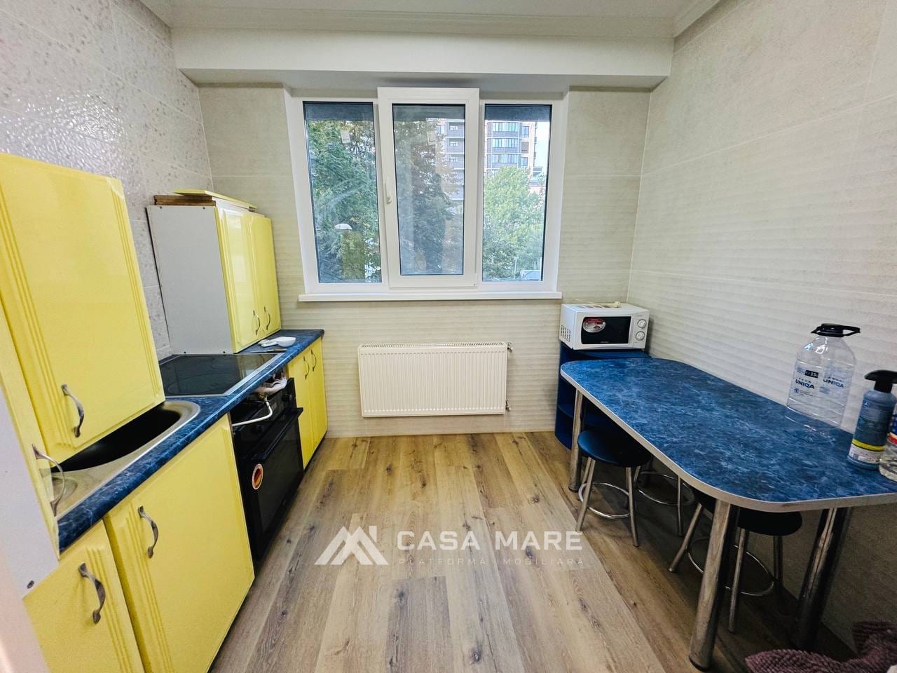 2-комнатная квартира, 57 м², Кишинёв 6
