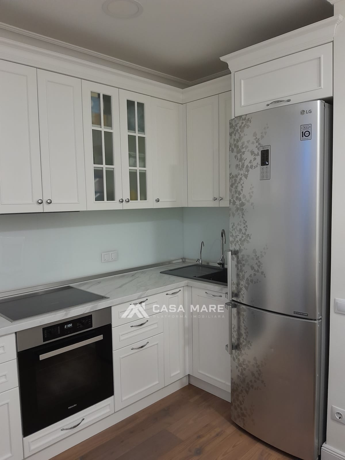 Apartament cu 2 camere, 81 m², Chișinău 7