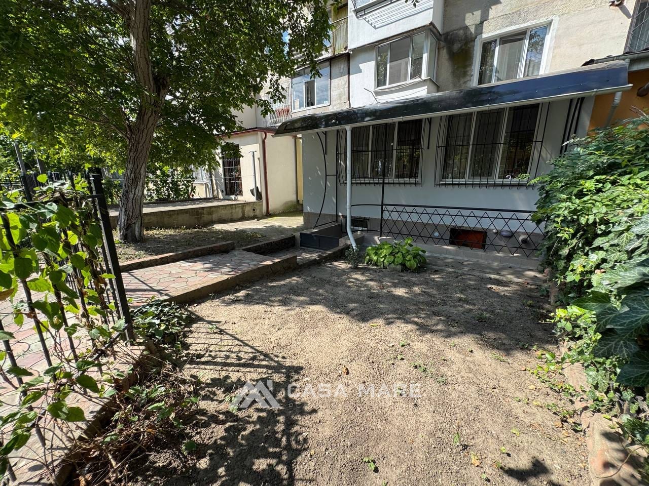 Apartament cu 2 camere, 69 m², Chișinău 6