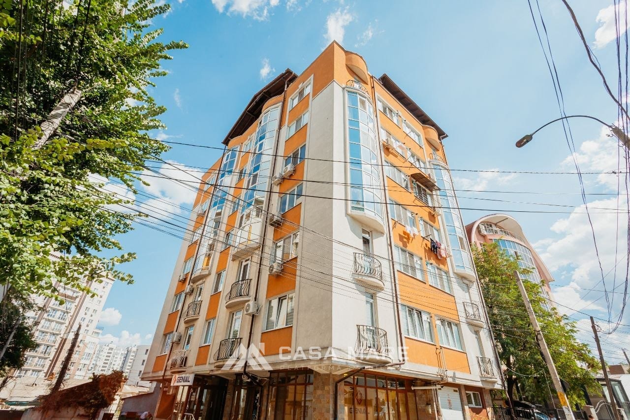 Apartament cu 2 camere, 56 m², Chișinău 1