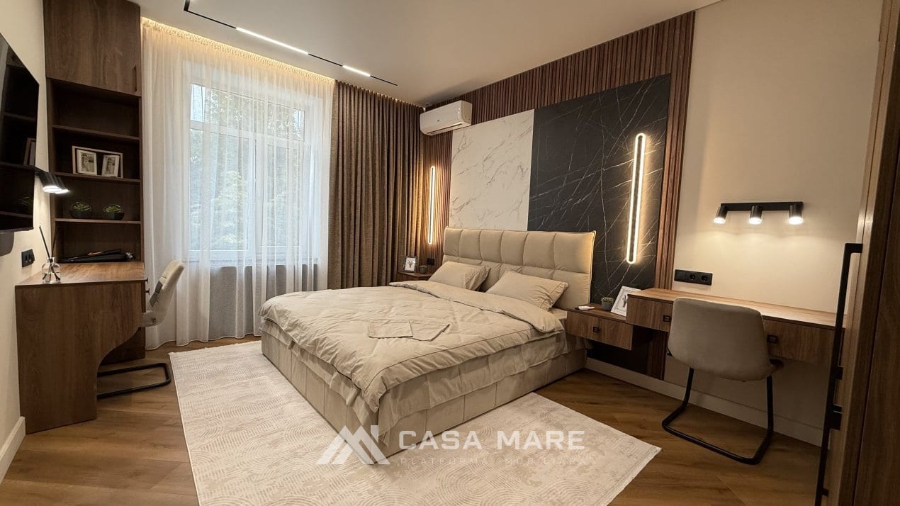 2-комнатная квартира, 72 м², Кишинёв 1