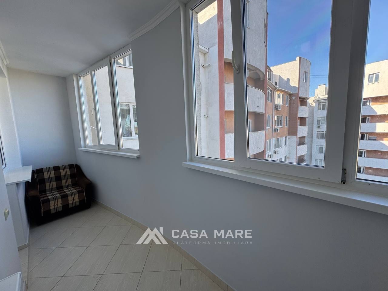 3-комнатная квартира, 100 м², Кишинёв 4
