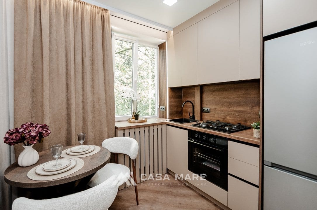 2-комнатная квартира, 41 м², Кишинёв 6