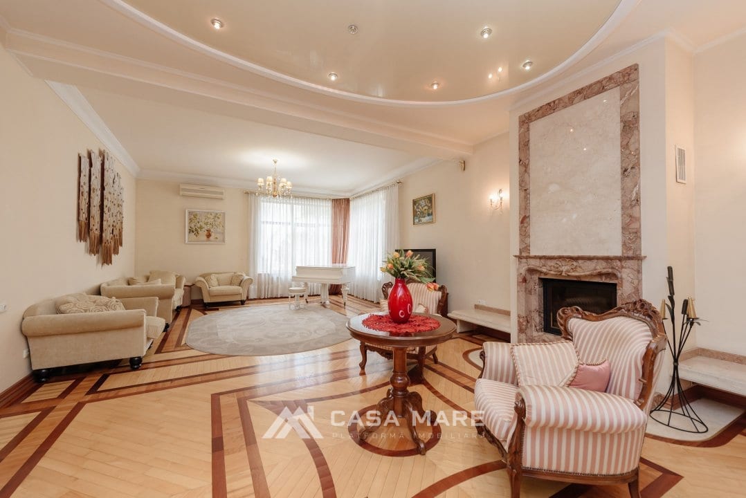 5-комнатный дом, 430 м², Кишинёв 7