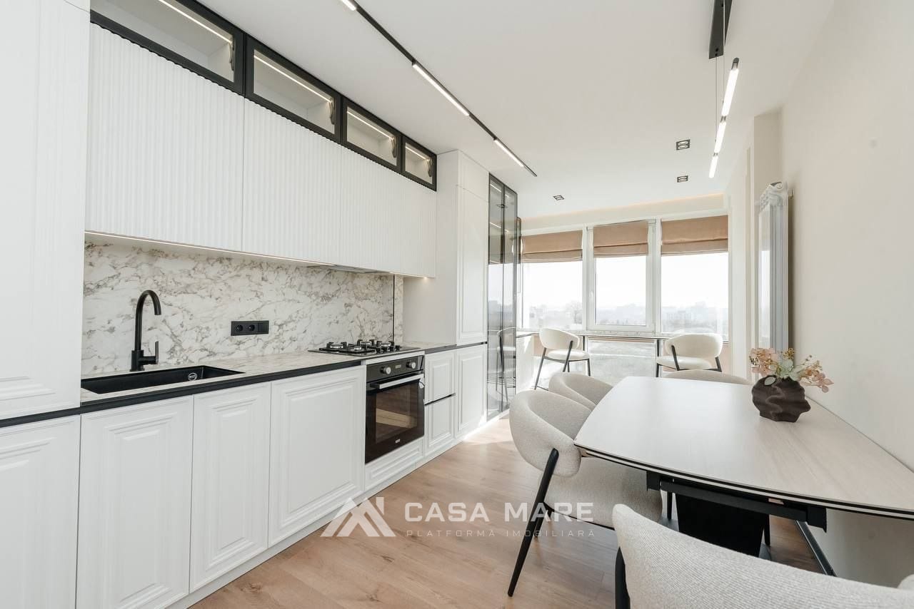2-комнатная квартира, 72 м², Кишинёв 7