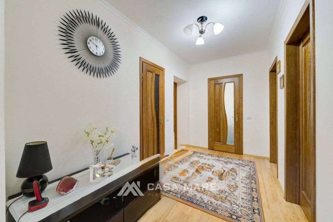 Apartament cu 3 camere, 96 m², Chișinău 7