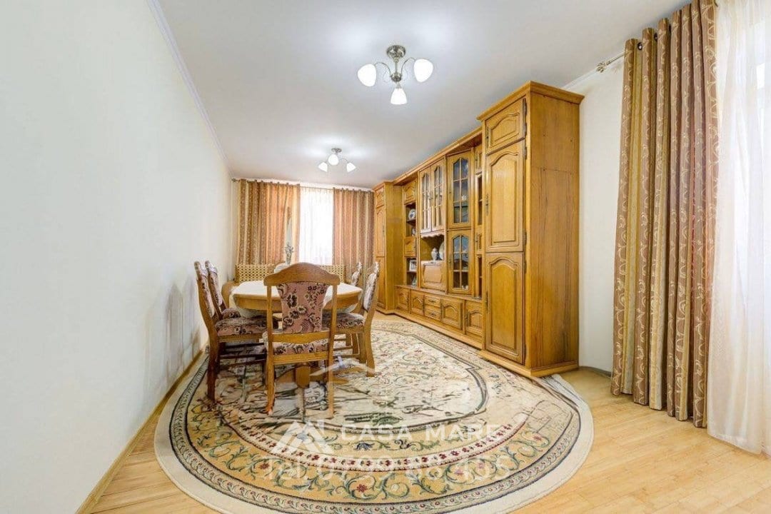 3-комнатная квартира, 96 м², Кишинёв 9
