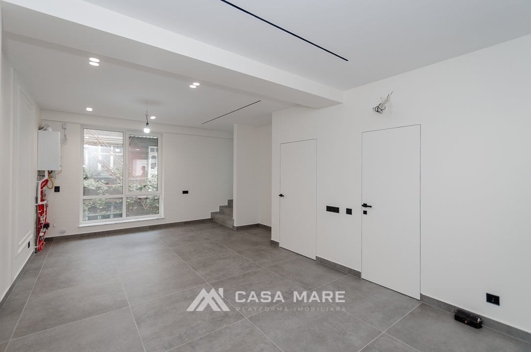 Casă cu 3 camere, 180 m², Chișinău 6