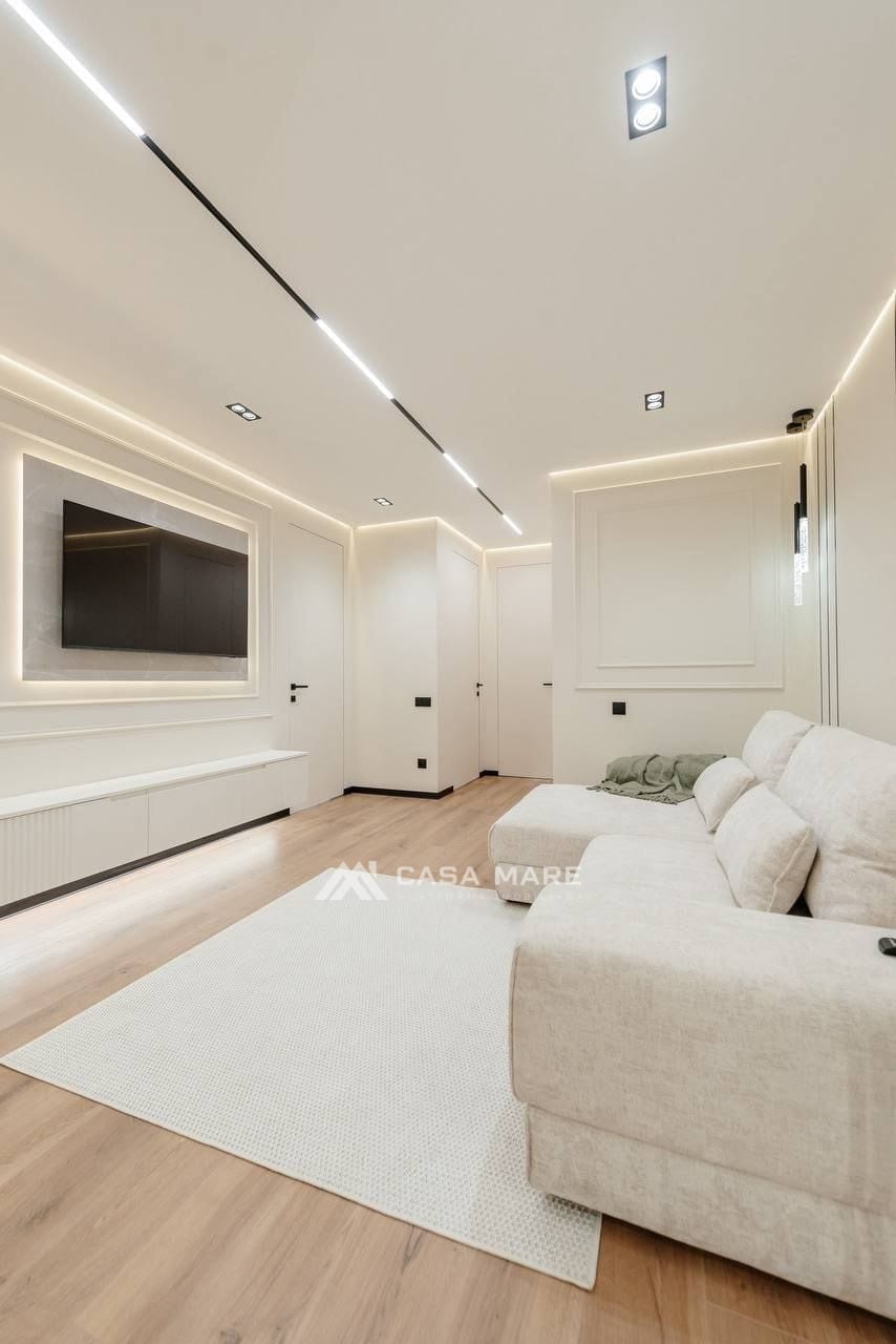 2-комнатная квартира, 72 м², Кишинёв 3