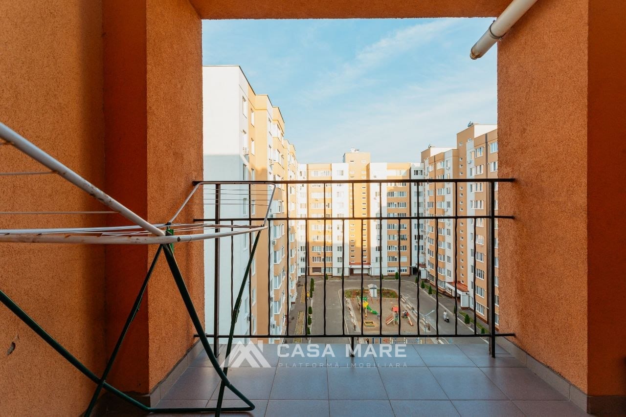 Квартира, 72 м², Кишинёв 9