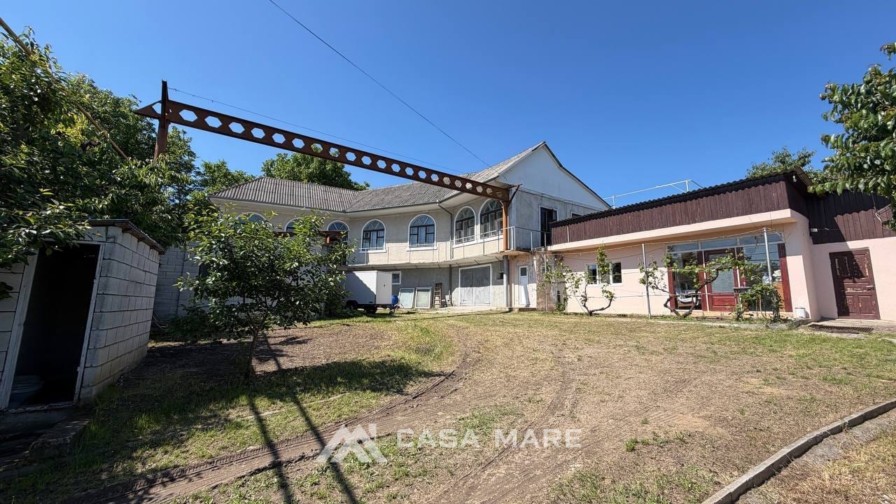Casă cu 6 camere, 214 m², Strășeni 4