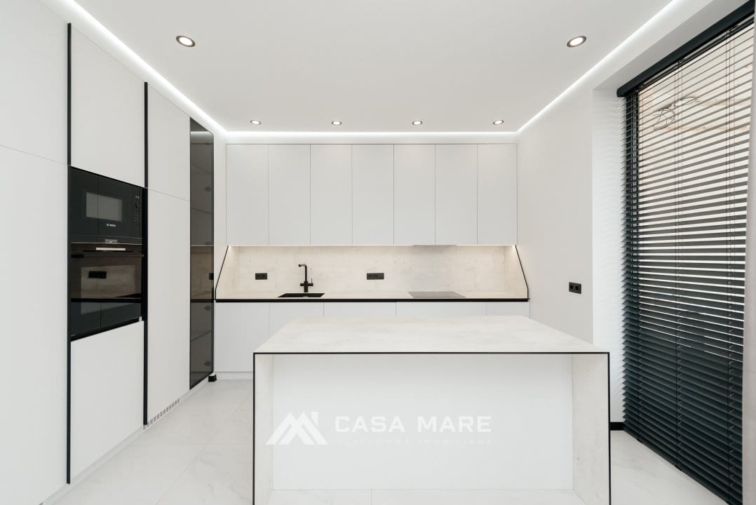 Casă cu 3 camere, 220 m², Chișinău 3