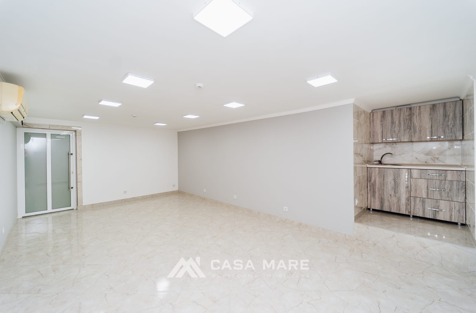 Коммерческое помещение, 139 м², Кишинёв 9