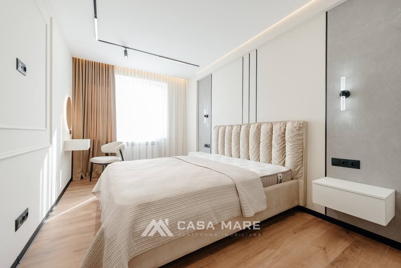 2-комнатная квартира, 72 м², Кишинёв 5