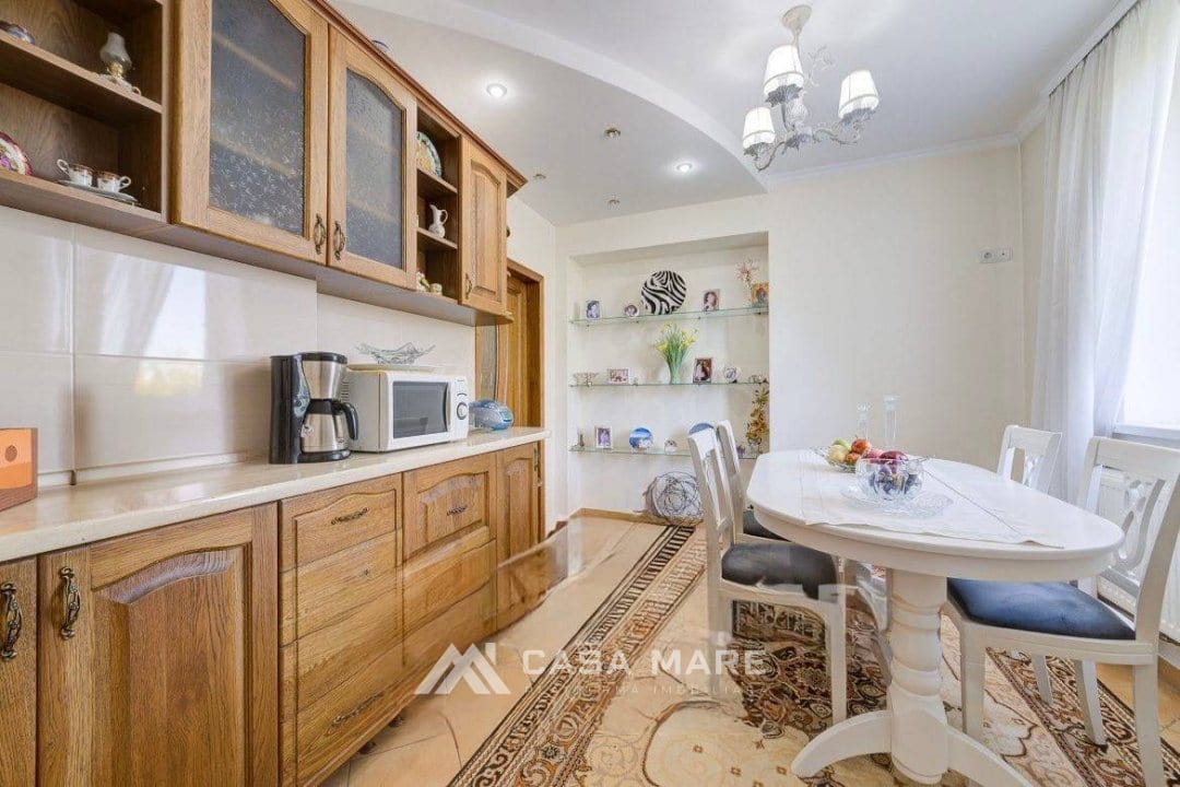 Apartament cu 3 camere, 96 m², Chișinău 6