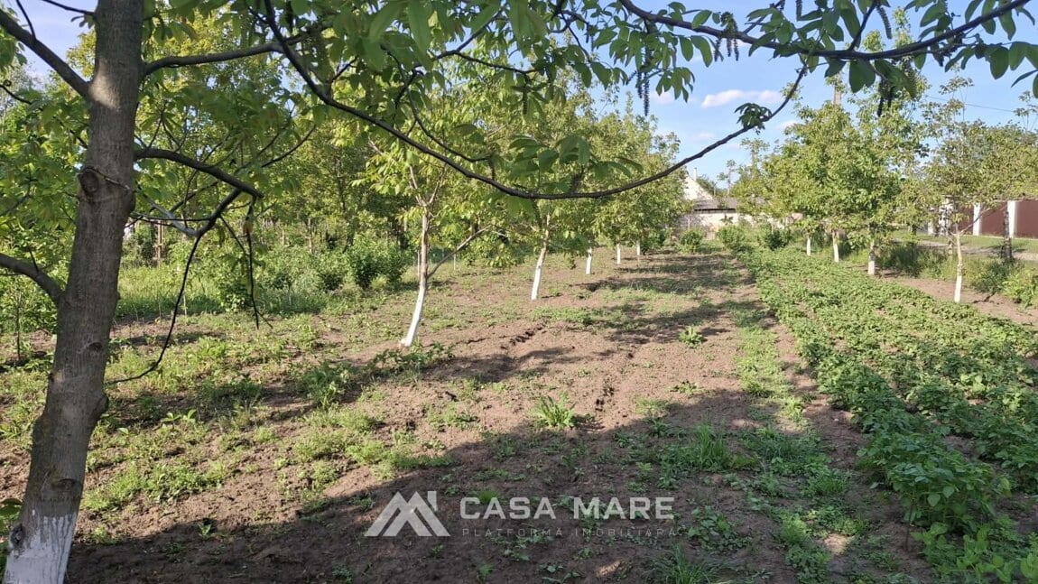 4-комнатный дом, 140 м², Унгены 8