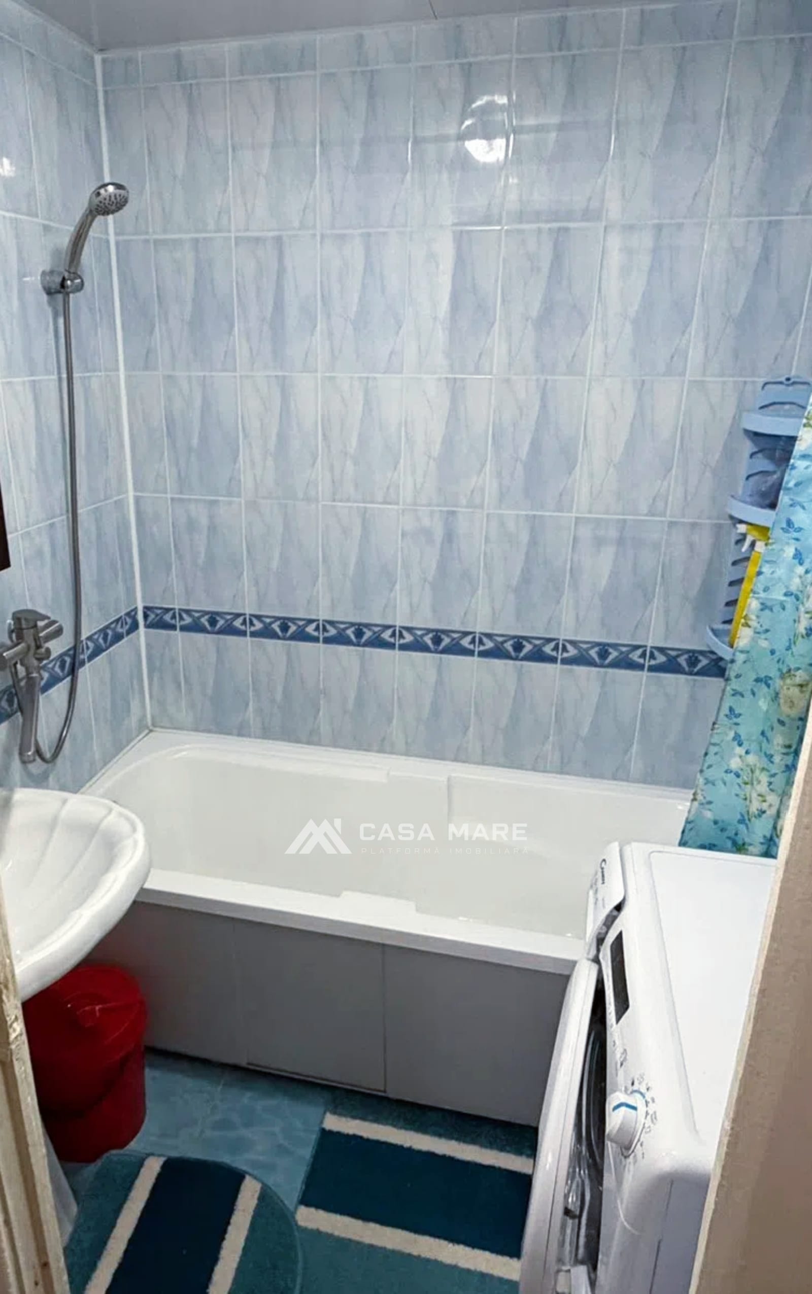 3-комнатная квартира, 72 м², Штефан-Водэ 5