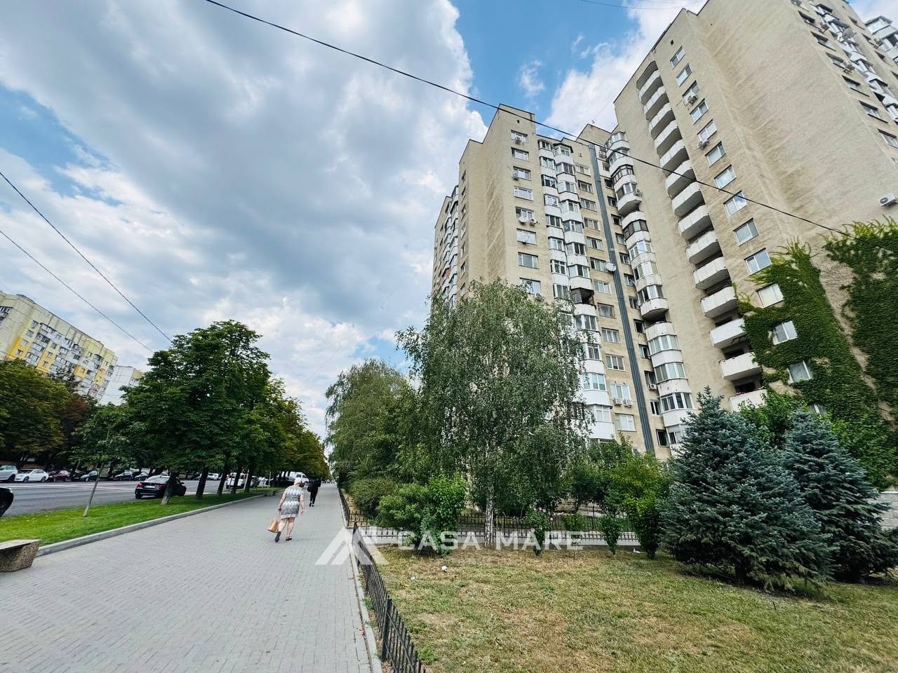 Apartament cu 2 camere, 60 m², Chișinău 1
