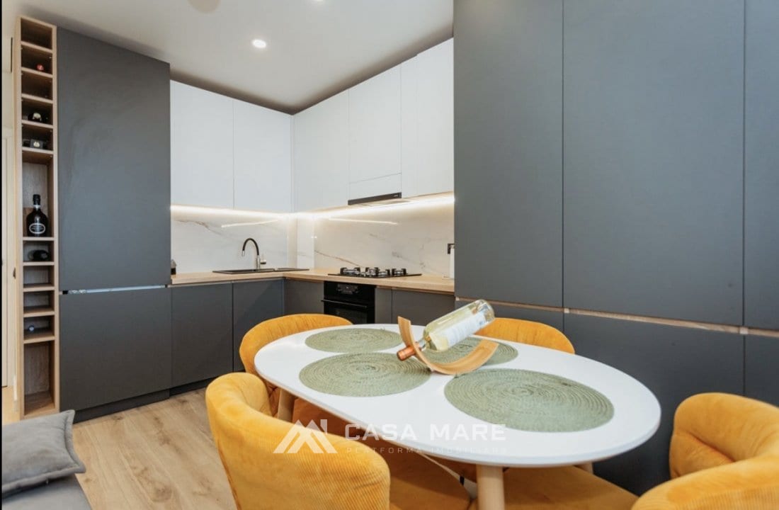 2-комнатная квартира, 56 м², Кишинёв 7