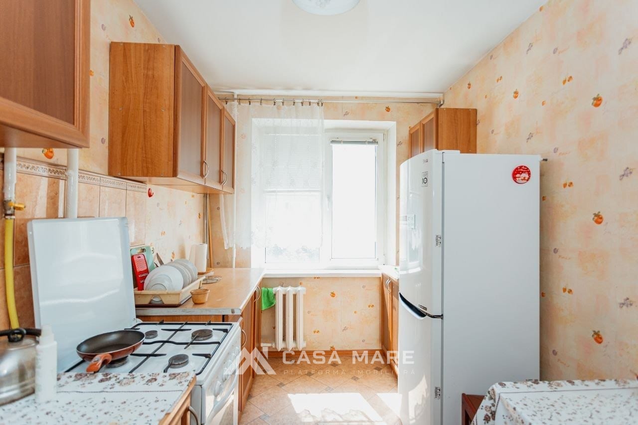 3-комнатная квартира, 65 м², Кишинёв 6