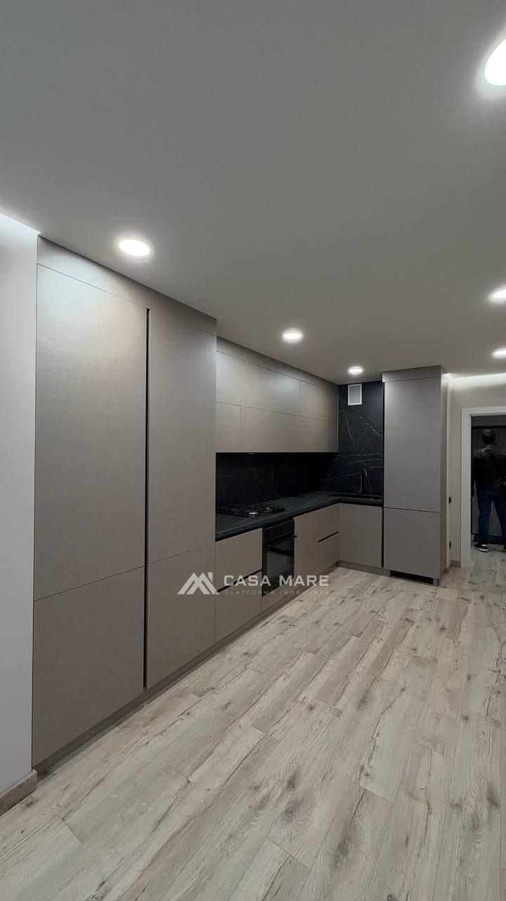 2-комнатная квартира, 65 м², Рышкановка, Кишинёв 7